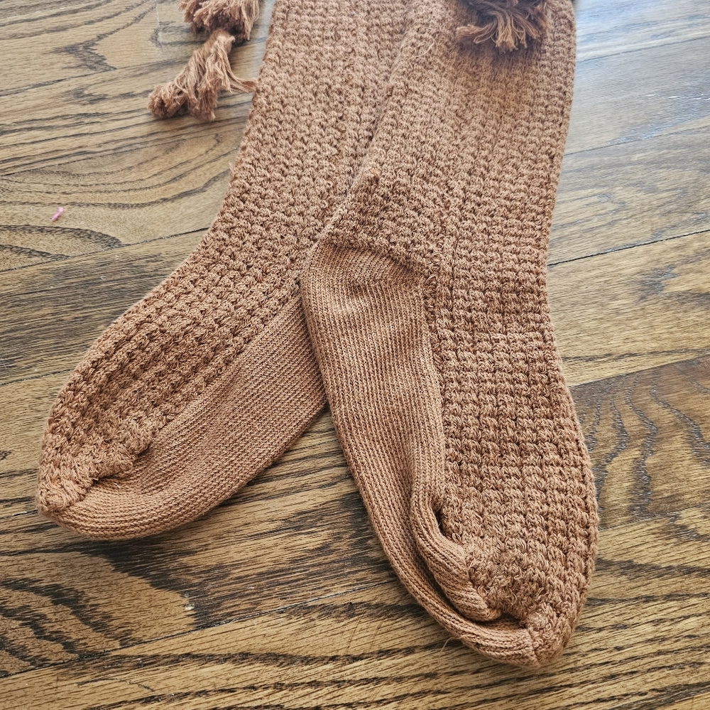 Tall Boot Socks Tassle waffle knit detail - Picture 3 of 5